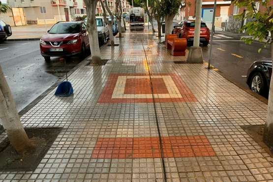Limpieza de choque en las ramblas de Salinetas (Foto TA)